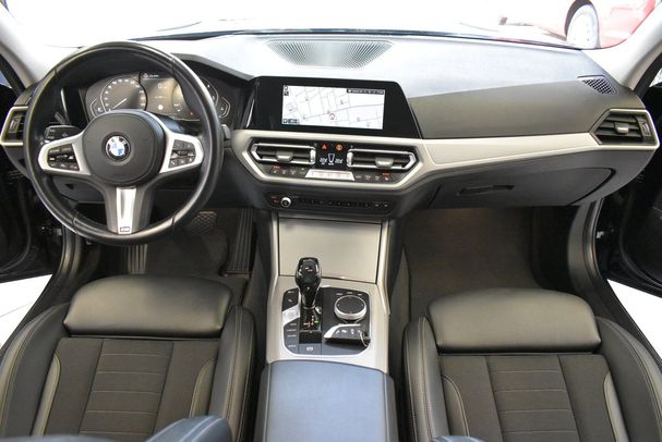 BMW 320d Touring Advantage 140 kW image number 15