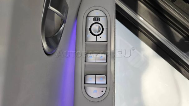 Hyundai Ioniq 168 kW image number 10