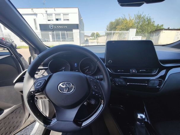 Toyota C-HR 2.0 135 kW image number 12