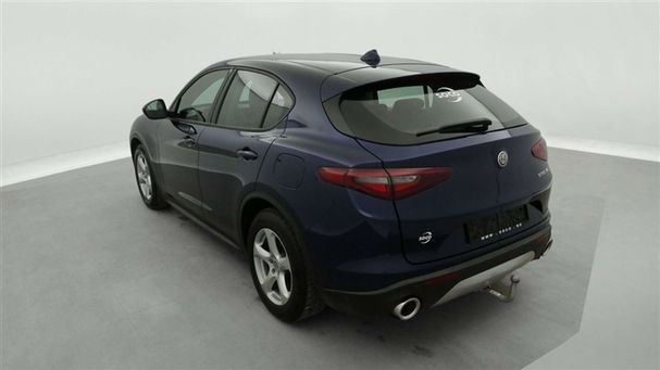 Alfa Romeo Stelvio 2.2 Super 118 kW image number 4