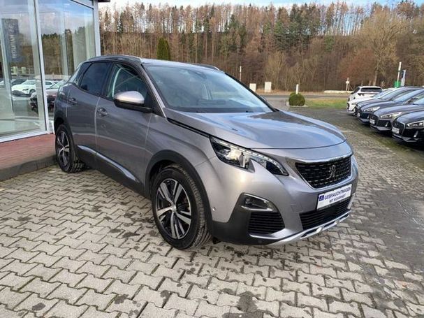 Peugeot 3008 BlueHDi 180 EAT8 Allure 130 kW image number 6