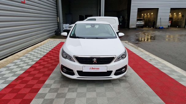 Peugeot 308 BlueHDi 130 Active 96 kW image number 2