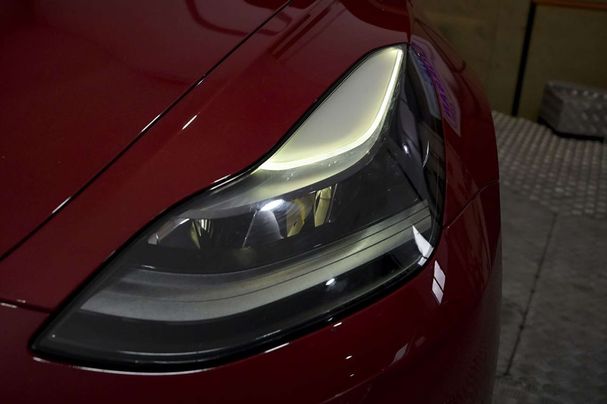 Tesla Model 3 208 kW image number 20