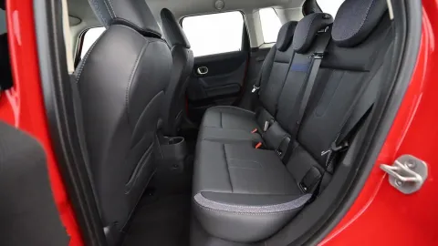 Car image 24