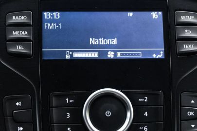 Car image 40