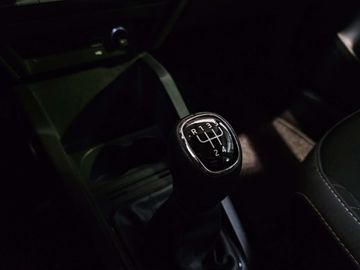 Car image 33