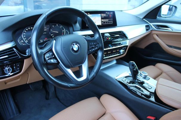 BMW 518d Touring 110 kW image number 4