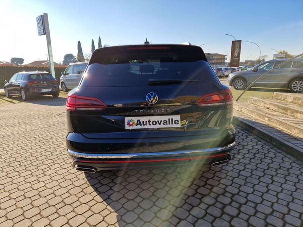 Volkswagen Touareg 3.0 TDI 4Motion 170 kW image number 2