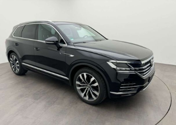 Volkswagen Touareg 3.0 TSI eHybrid 4Motion 280 kW image number 2