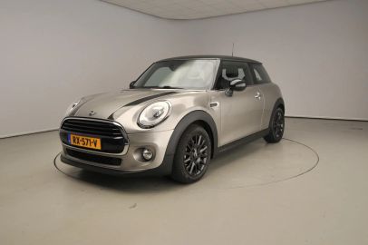 Car image 35