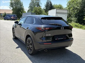 Car image 38