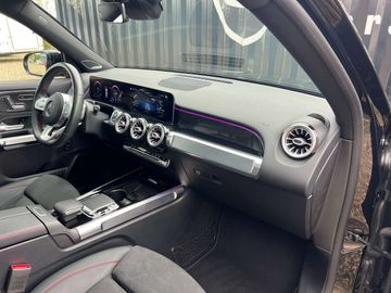 Car image 41