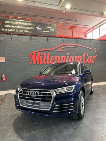 Audi Q5 35 TDI quattro S tronic Business 120 kW image number 4