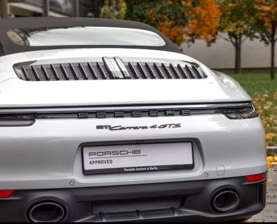 Porsche 992 Carrera 4 GTS Cabrio PDK 353 kW image number 22