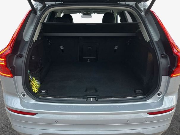 Volvo XC60 B4 Momentum Pro Geartronic 145 kW image number 7