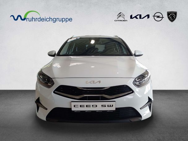 Kia Ceed SW Vision 88 kW image number 1