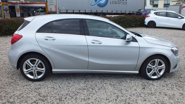 Mercedes-Benz A 180 BlueEFFICIENCY 90 kW image number 8