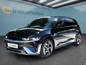Car image 3