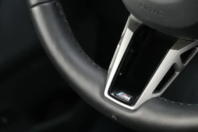 Car image 36