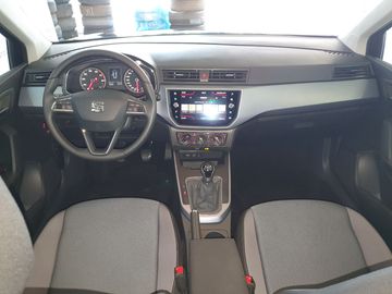 Car image 10