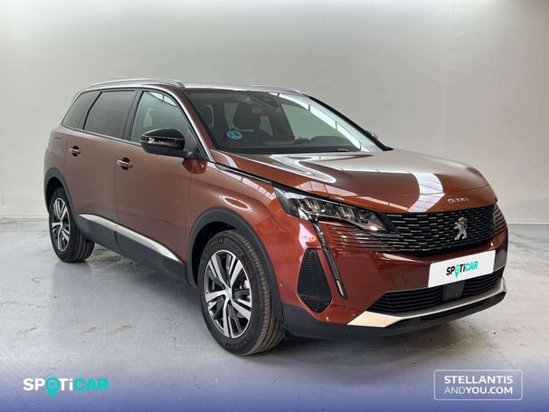 Peugeot 5008 PureTech 130 S&S Allure 96 kW image number 3