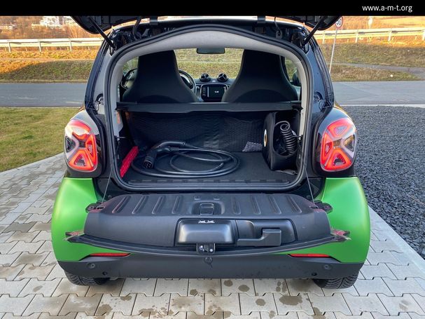 Smart ForTwo EQ 60 kW image number 8