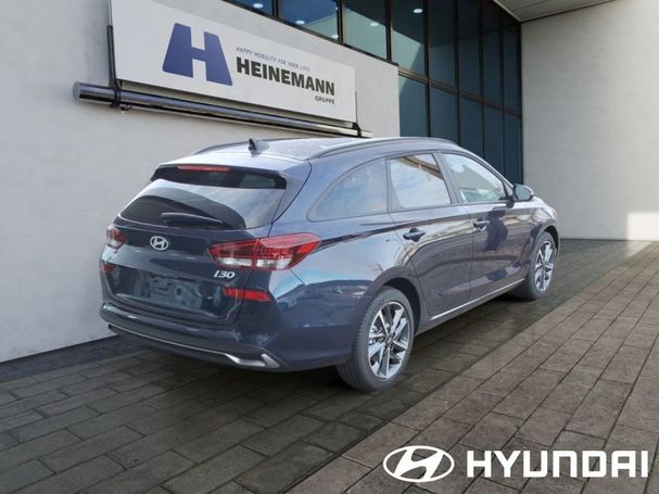 Hyundai i30 Kombi 1.0 Advantage DCT 74 kW image number 2