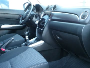 Car image 21