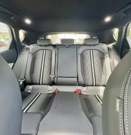 Car image 36