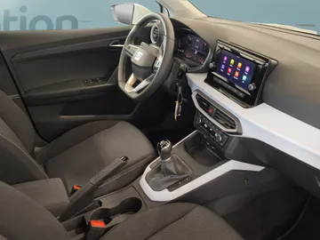 Car image 20