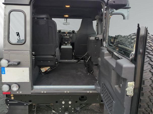 Land Rover Defender 90 Station 90 kW image number 6