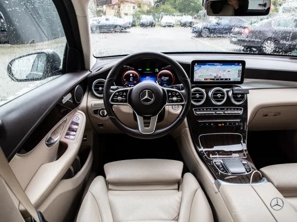 Mercedes-Benz GLC 300 190 kW image number 18