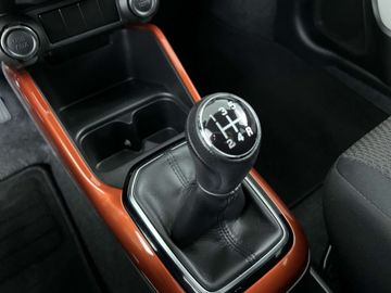 Car image 22