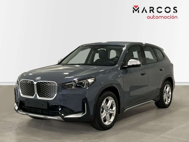 BMW iX1 xDrive30 230 kW image number 1