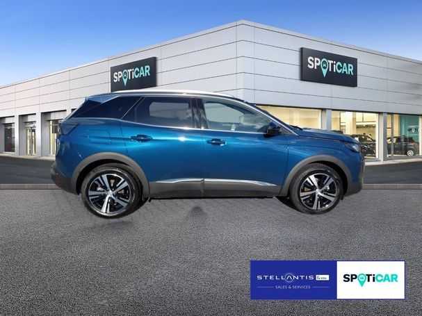 Peugeot 3008 1.2 Hybrid 136 GT 100 kW image number 5