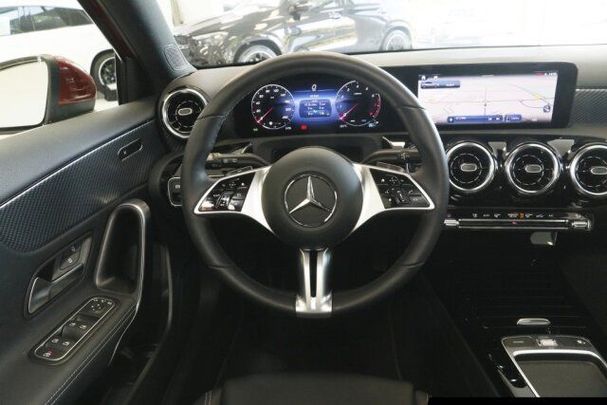 Mercedes-Benz A 220 140 kW image number 12