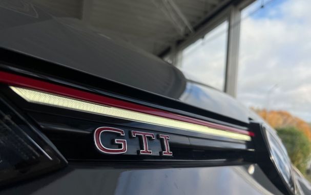 Volkswagen Golf GTI Clubsport DSG 221 kW image number 17