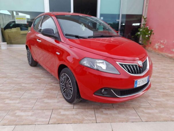 Lancia Ypsilon 51 kW image number 2