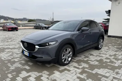 Car image 3