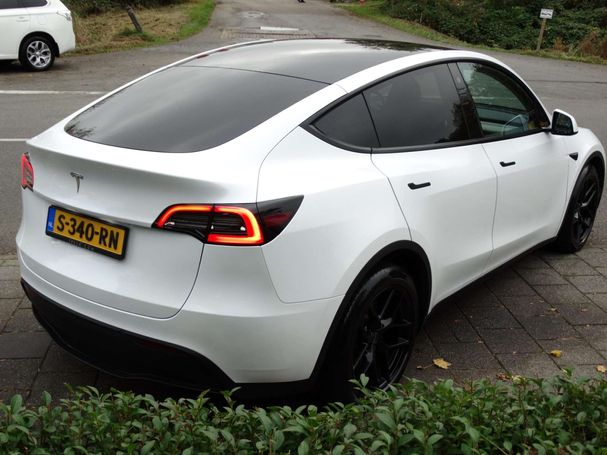 Tesla Model Y 175 kW image number 9