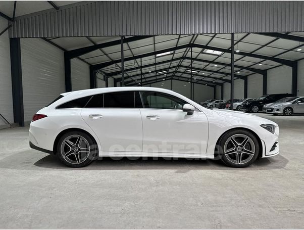 Mercedes-Benz CLA 200 Shooting Brake 7G-DCT Line 120 kW image number 3