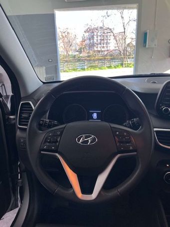 Hyundai Tucson 1.6 CRDi 2WD 100 kW image number 11