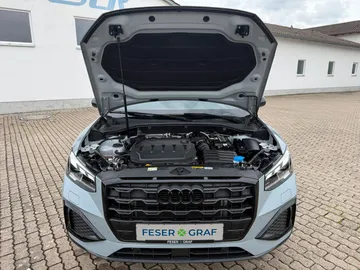 Car image 29