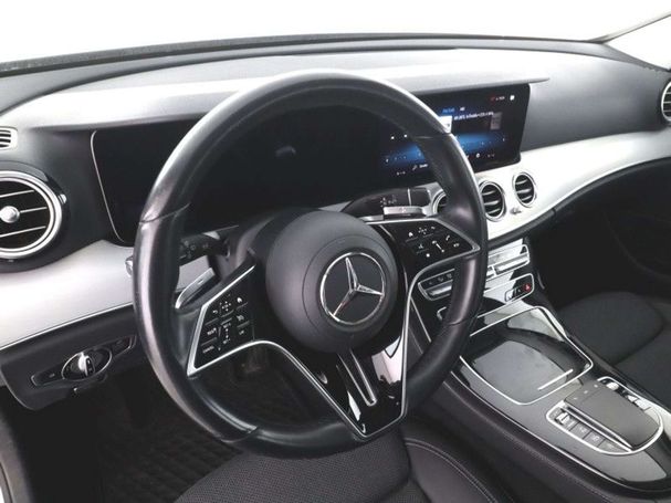 Mercedes-Benz E 220 d T 143 kW image number 6