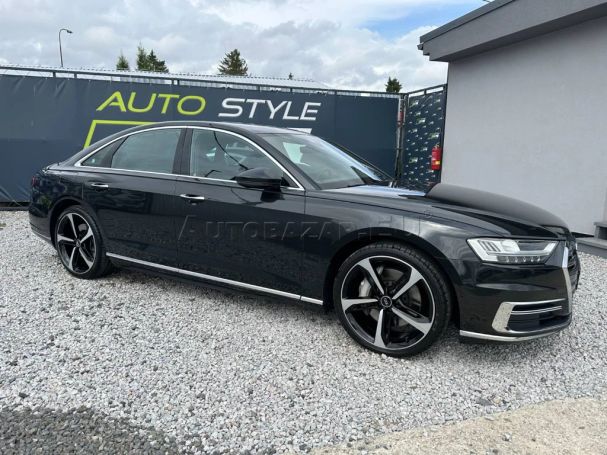 Audi A8 55 TFSI quattro Tiptronic 250 kW image number 2