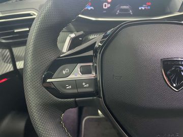 Car image 33