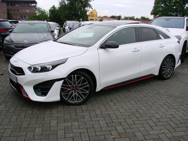 Kia ProCeed GT 150 kW image number 8