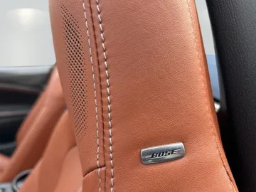 Car image 28