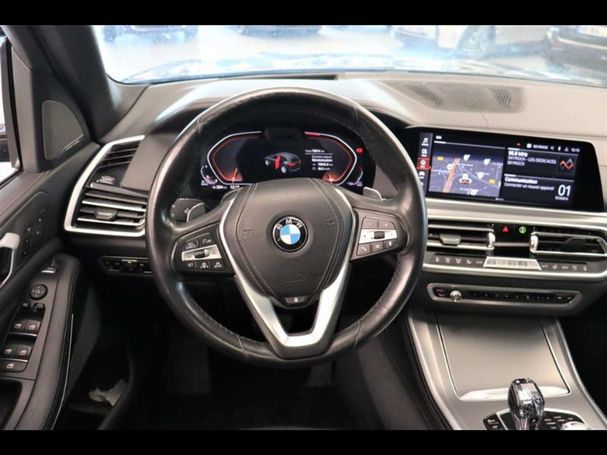 BMW X5 xDrive30d xLine 198 kW image number 12