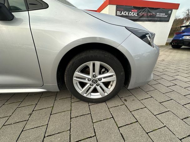 Toyota Corolla 1.8 Hybrid Touring Sports 90 kW image number 15